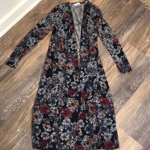 Gorgeous Floral Lularoe Sarah Cardigan